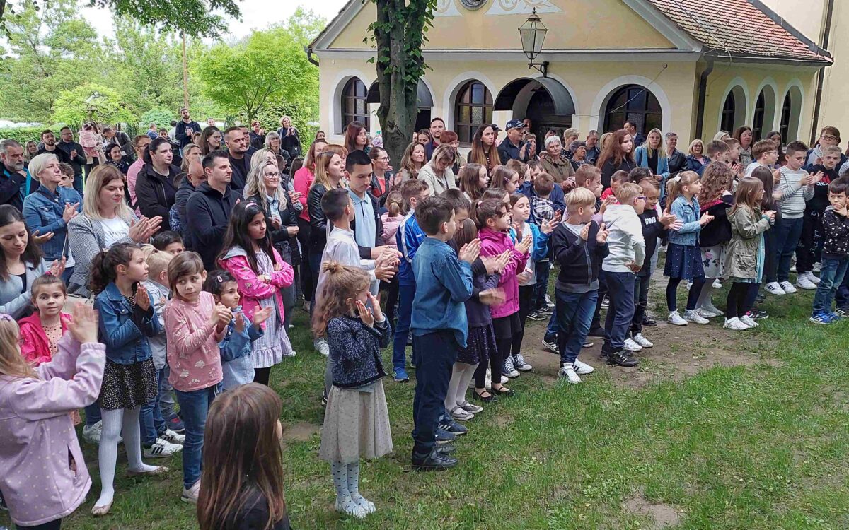 PROSLAVA MAJČINOG DANA I DANA OBITELJI