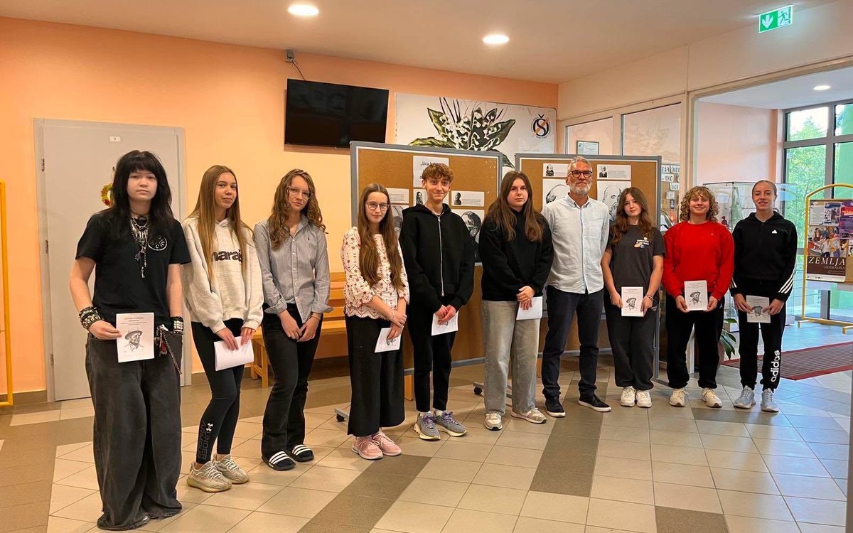 Otvorena izložba “Lica koja su mijenjala obrazovanje”